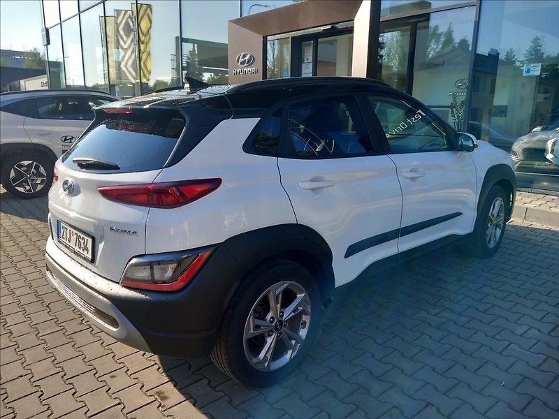 Hyundai Kona 1,0 TGDI SMART, tažné zař. - fotka 23 z 25