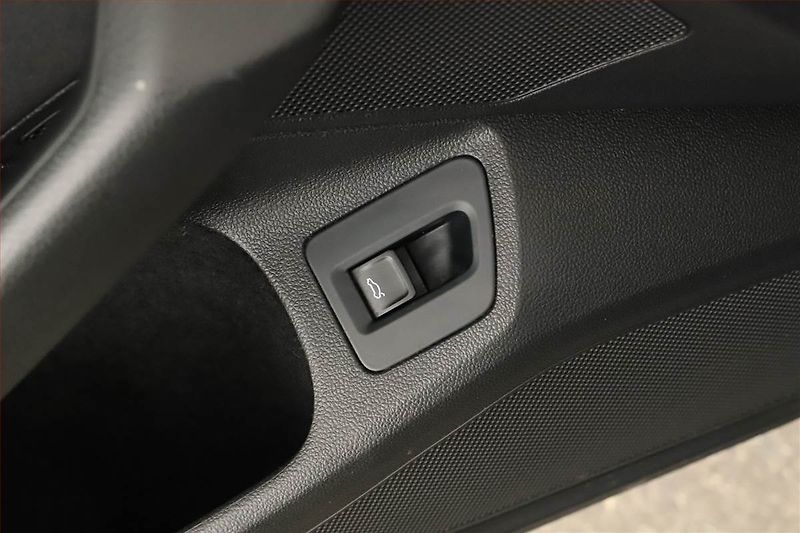 Volkswagen Passat (2018) 1.6 TDI, Tempomat - fotka 14 z 14