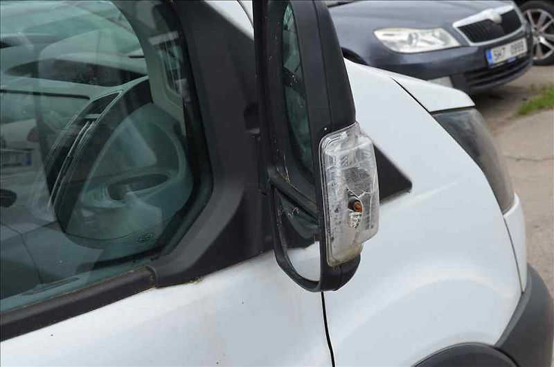 Ford Transit (2017) 2,0 D - fotka 13 z 22