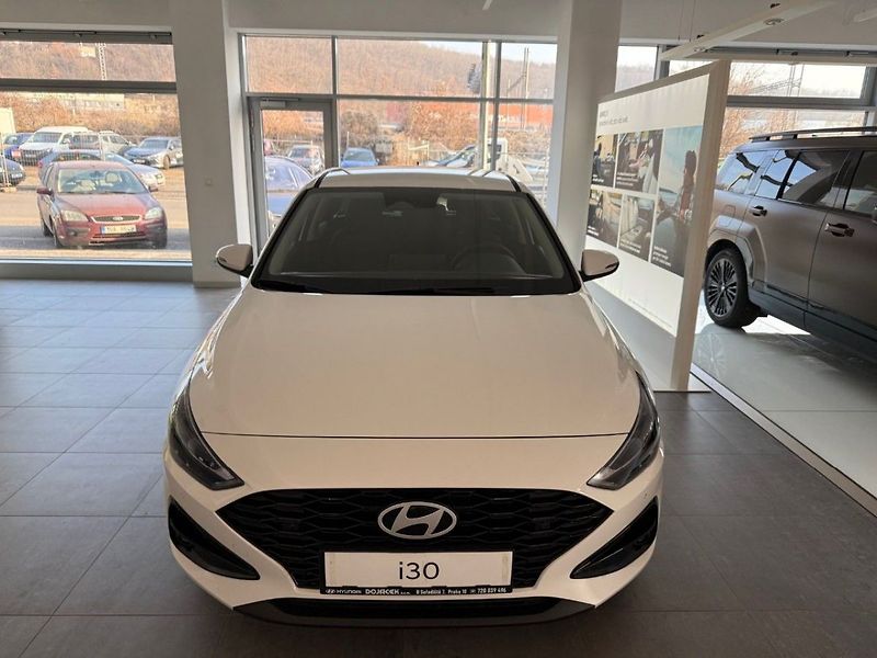 Hyundai i30 HB FL 1,0 T-GDI DCT FAMILY - fotografie inzerátu