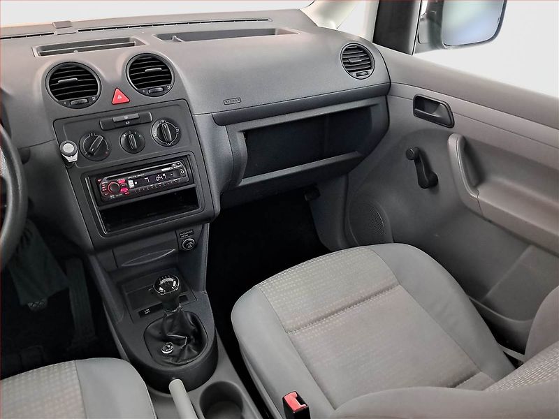 Volkswagen Caddy (2008) 1.9 TDI, 5Míst, ČR - fotka 8 z 13