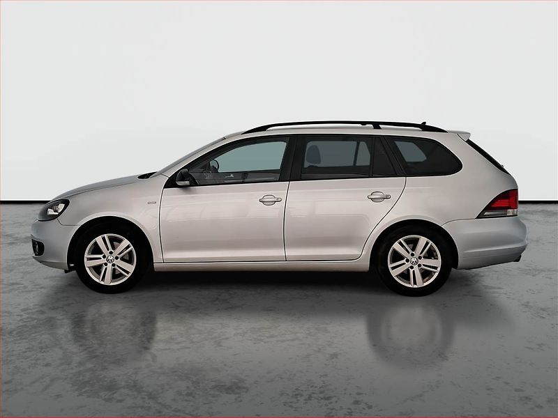 Volkswagen Golf (2012) 1.2 TSI, Park. senzory - fotka 3 z 17