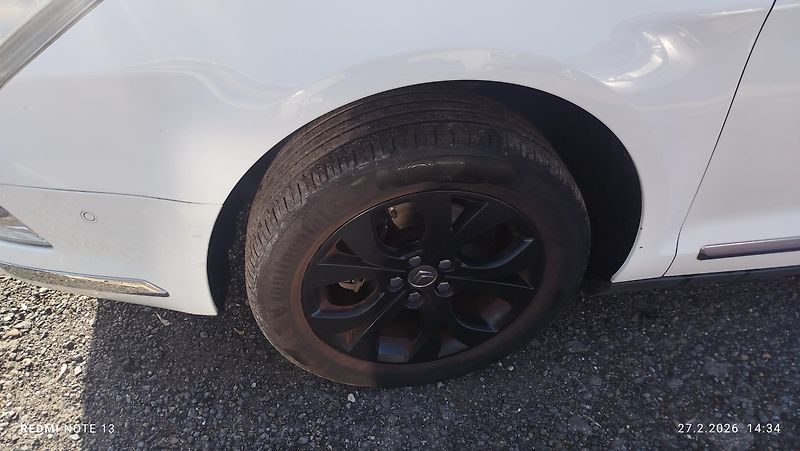 Citroën C5 (2009) 2.0 16v   - fotka 22 z 23
