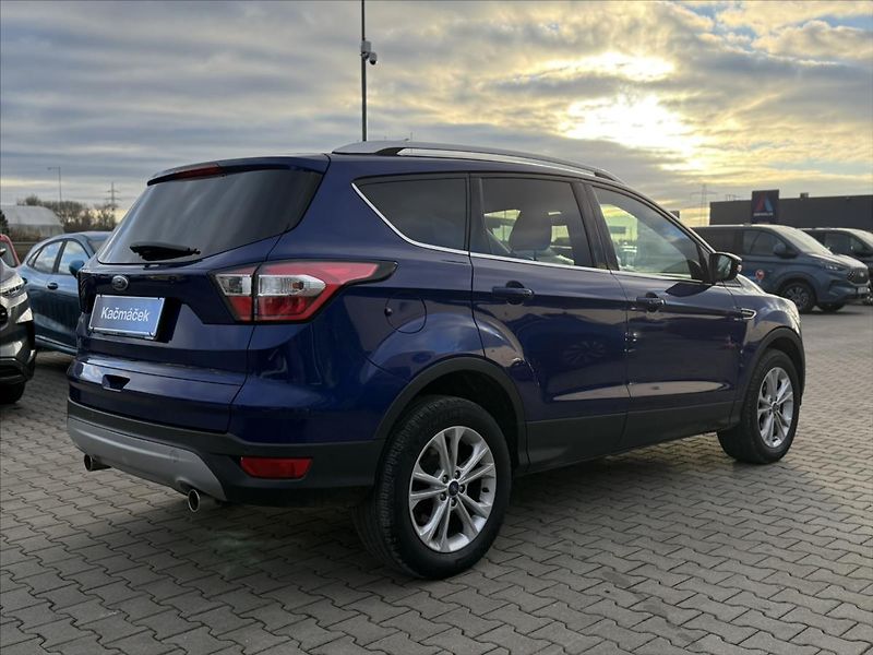 Ford Kuga 2,0 TDCi 110kW Titanium CZ - fotka 5 z 21