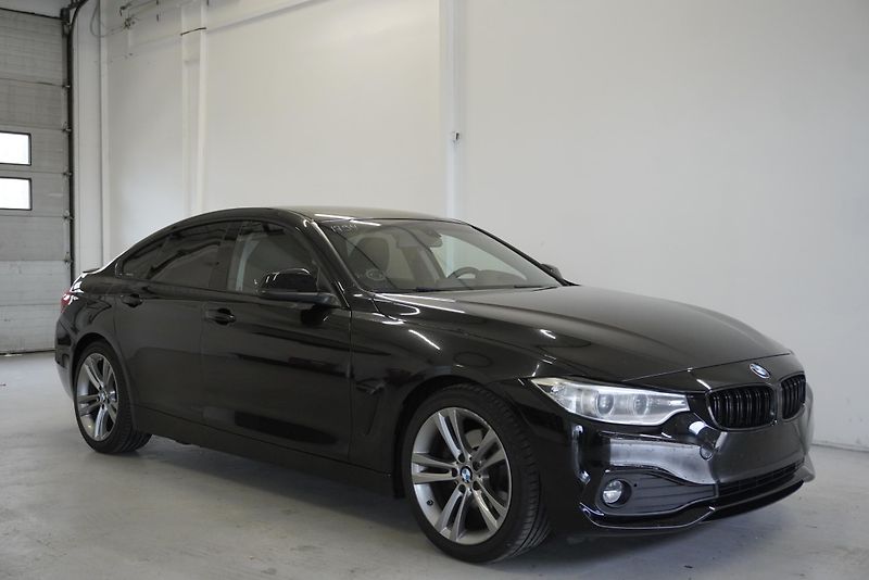 BMW Řada 4 2,0 GRAN COUPÉ AUT. - fotka 3 z 28