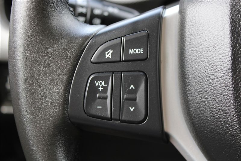 Suzuki Swift 1,2 i  ČR,1.MAJ,AUTOMAT,69TKM - fotka 15 z 23