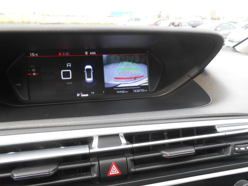 Citroën SpaceTourer 1.6HDi,NAVI, Tažné, Automat!! - fotka 31 z 45