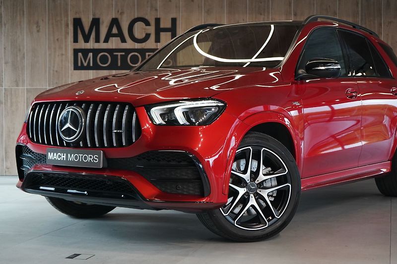 Mercedes-Benz GLE 53 AMG, Masáž, Ventilace, HUD - fotka 2 z 50