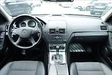 Mercedes-Benz Třídy C 320CDi 165KW, AVANTGARDE. - náhled 17