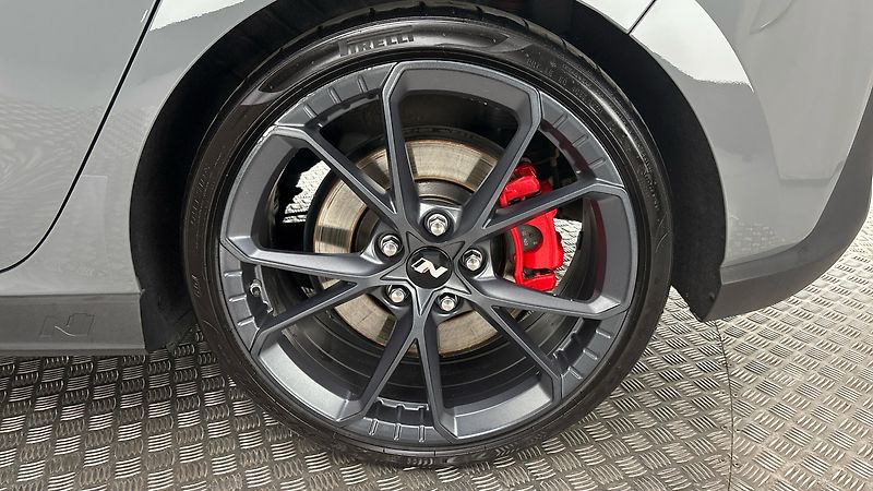 Hyundai i30 2.0 T-GDI N Performance - fotka 19 z 27