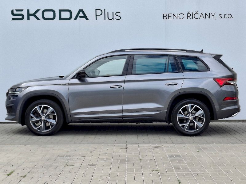 Škoda Kodiaq (2023) Sportline DSG 4x4 2,0 TDi 147k - fotka 3 z 35