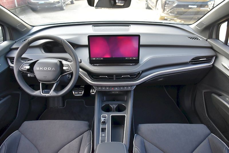 Škoda Elroq (2026) Sportline 85 - fotka 5 z 48