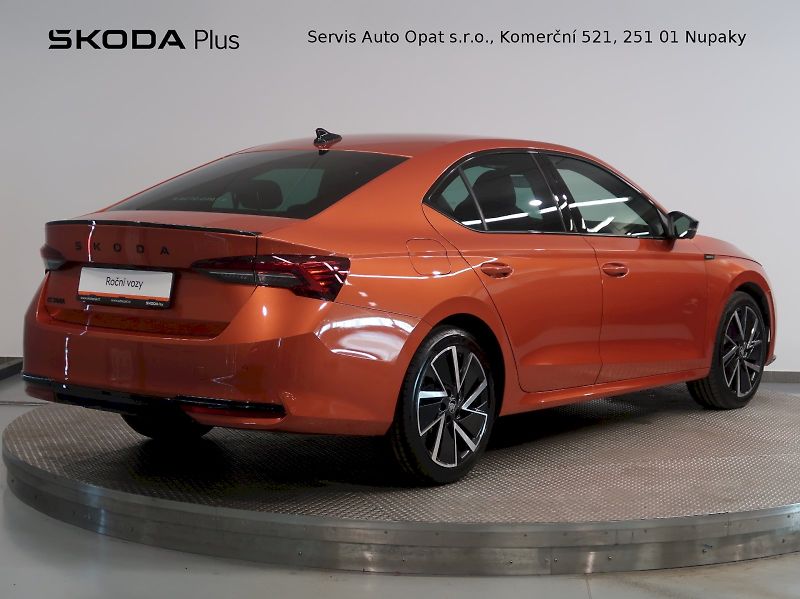 Škoda Octavia (2026) SPORTLINE 2.0TDI DSG CANTON LE - fotka 2 z 44