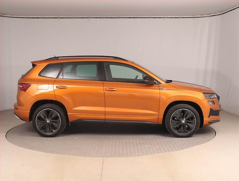 Škoda Karoq (2023) Sportline 1.5 TSI, Sport-Line - fotka 6 z 20