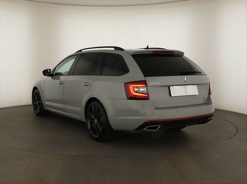 Škoda Octavia (2017) RS 2.0 TDI, Automat, Kůže - fotka 4 z 17