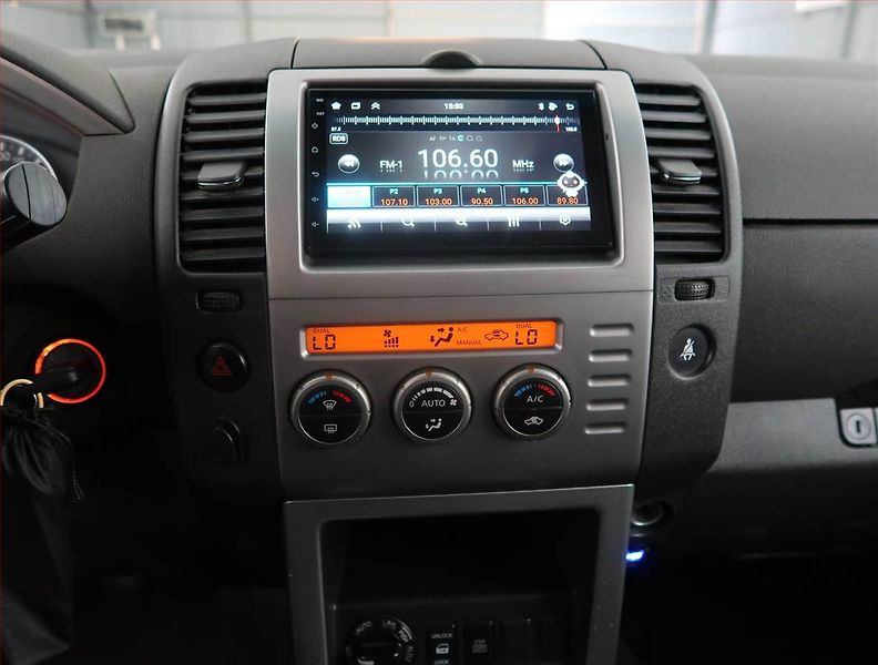 Nissan Pathfinder (2006) 2.5 dCi , 4X4 - fotka 12 z 18