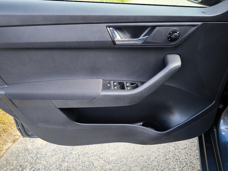 Škoda Fabia III 1,4TDI 66kW STYLE Com.1Maj - fotka 17 z 63