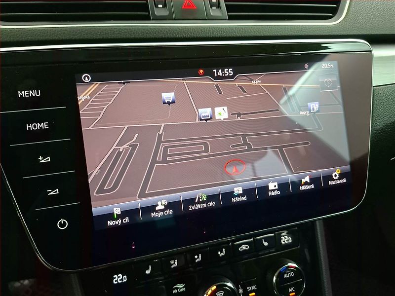 Škoda Superb (2018) 1.6 TDI, Kůže, Navi, Tempomat - fotka 13 z 21