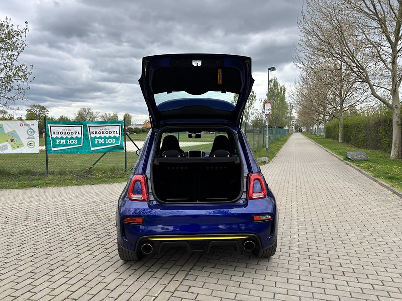 Abarth 595 1.4 595 70th Anniversary - fotka 17 z 24