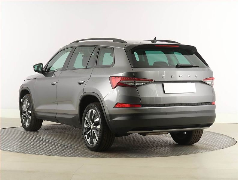 Škoda Kodiaq (2023) Ambition 2.0 TDI, digi klima - fotka 4 z 24