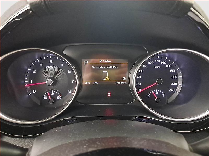 Kia XCeed (2023) TOP 1.5 T-GDI - fotka 11 z 18