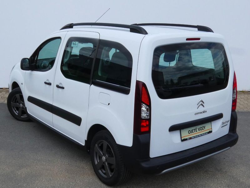 Citroën Berlingo 1,6 HDi - fotka 14 z 29