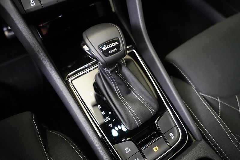 Škoda Karoq - fotka 24 z 28
