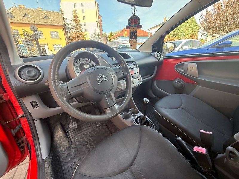 Citroën C1 (2009) 1.0 - fotka 7 z 10