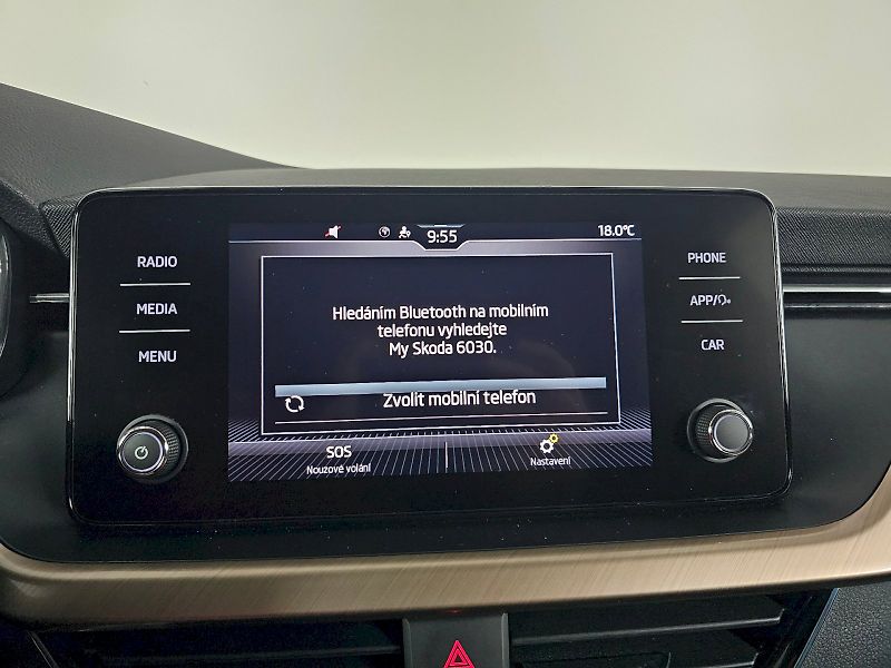 Škoda Scala (2023) 1.0TSi 81kW STYLE PLUS - fotka 18 z 32