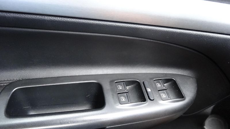 Škoda Octavia 2.0 TSi RS - fotka 11 z 13