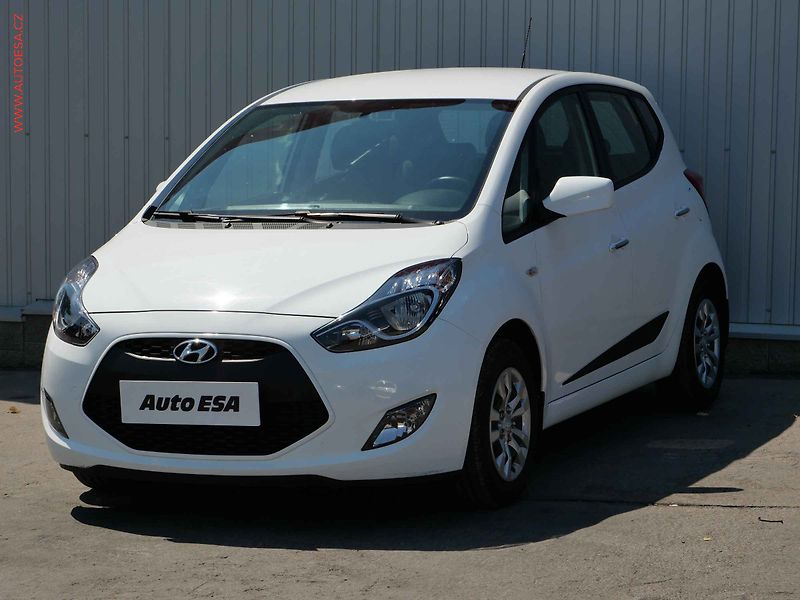 Hyundai ix20 (2017) 1.6CVVT, ČR, AT - fotka 3 z 14