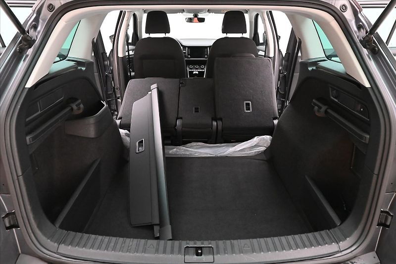 Škoda Kodiaq 2,0 TDI 110 kW DSG TAŽNÉ ZAŘÍZ - fotka 11 z 31