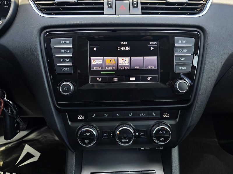 Škoda Octavia 1.4TSI ELEGANCE 1Majitel - fotka 19 z 20