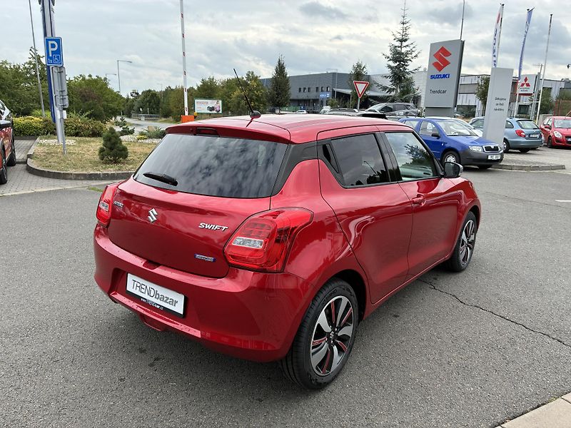 Suzuki Swift (2017) 1,0SHVS Elegance * ZÁRUKA * - fotka 4 z 23