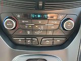 Ford Kuga (2017) 2.0 TDCi 4x4, AT, navi, bixen - náhled 16
