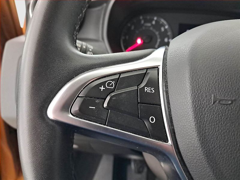 Dacia Duster (2018) 1.6 SCe, Serv.kniha, Navi - fotka 16 z 17