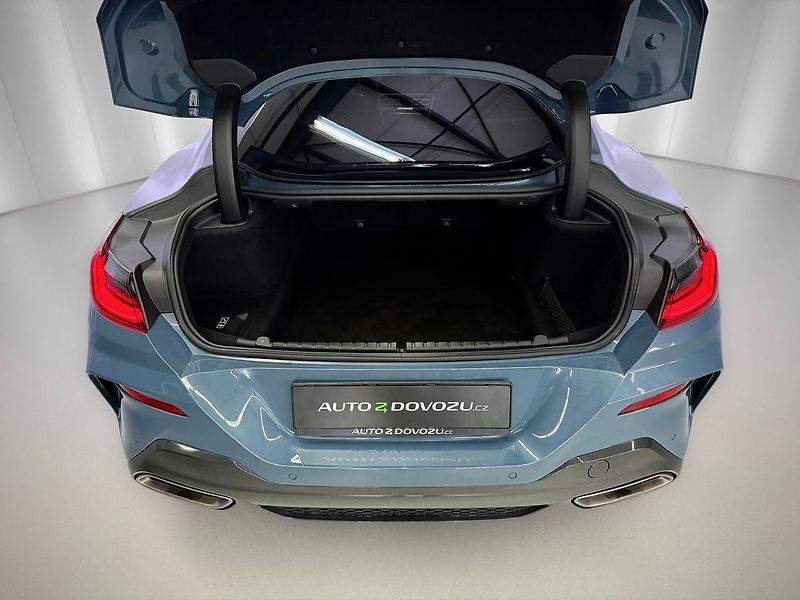 BMW M8 M850 xDrive M-SPORT, H&K, HUD, - fotka 35 z 36