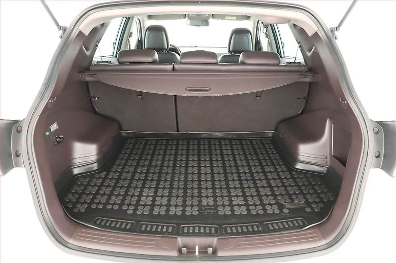 Hyundai ix35 (2011) 2.0 CRDi, 4X4, Automat - fotka 17 z 18