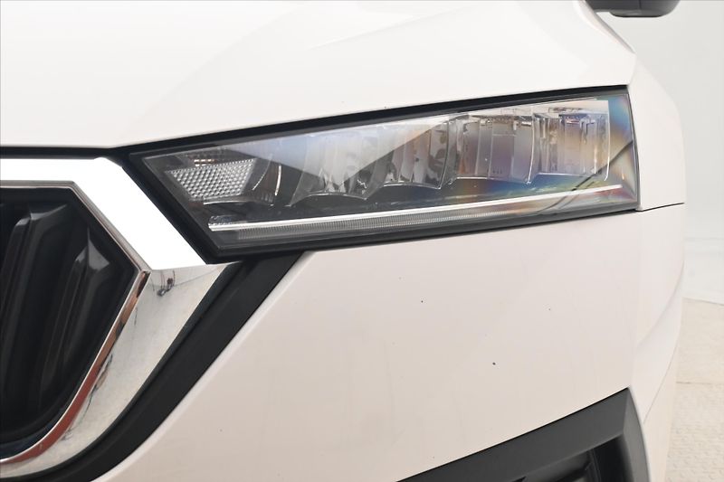 Škoda Octavia 2,0 TDI 110kW DSG Ambition Zár - fotka 27 z 29