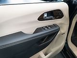 Chrysler Pacifica (2022) 3.6 Limited AWD, 360 Cam, ACC - náhled 18