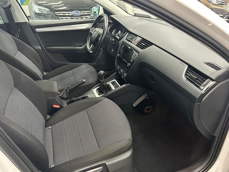 Škoda Octavia (2018) 1.4 G-Tec Ambition 2018 | Záru - fotka 29 z 71