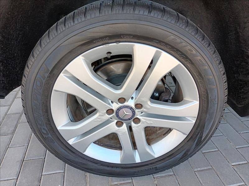 Mercedes-Benz Třídy M 3,0 350CDI,165KW,KŮŽE,NAVI - fotka 25 z 41