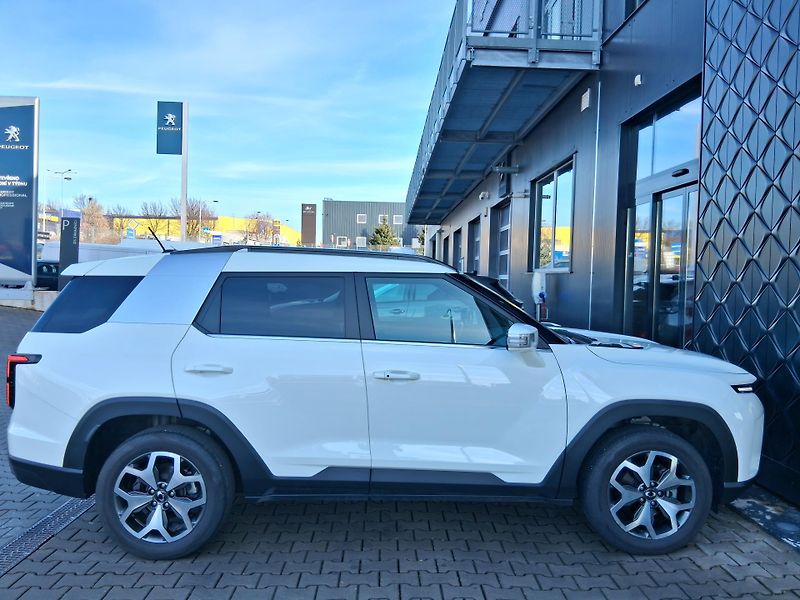 SsangYong Torres STYLE 1.5 T-GDI 120 kW - fotka 9 z 25