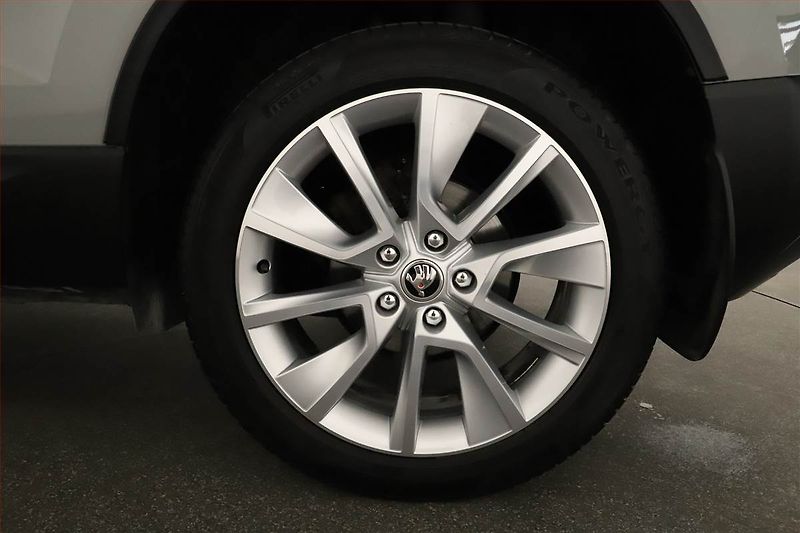 Škoda Karoq (2018) 1.5 TSI, Automat, Kůže - fotka 19 z 19