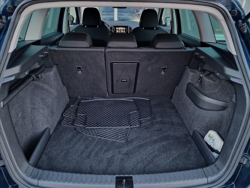 Škoda Karoq 2.0TDI Style, původ ČR,1.Maj. - fotka 16 z 50