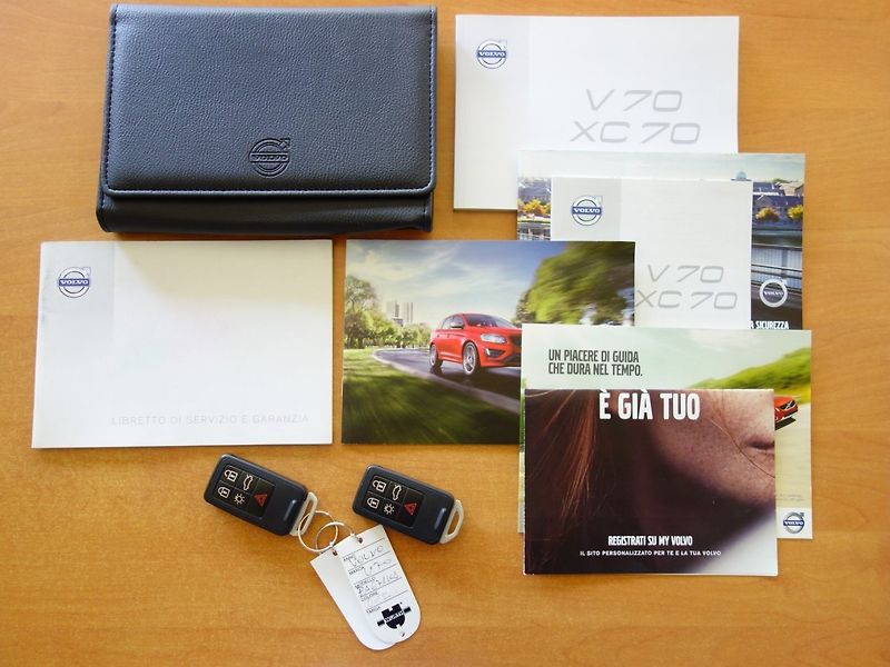 Volvo V70 (2015) 2.0D4 133kW 8A DRIVE - fotka 34 z 39