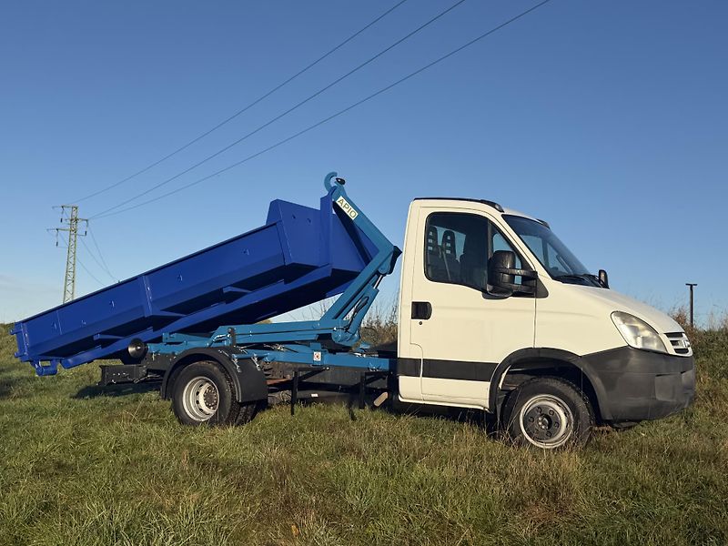 Iveco Daily (2009) 65C18, novy nosic kontejneru - fotka 1 z 14