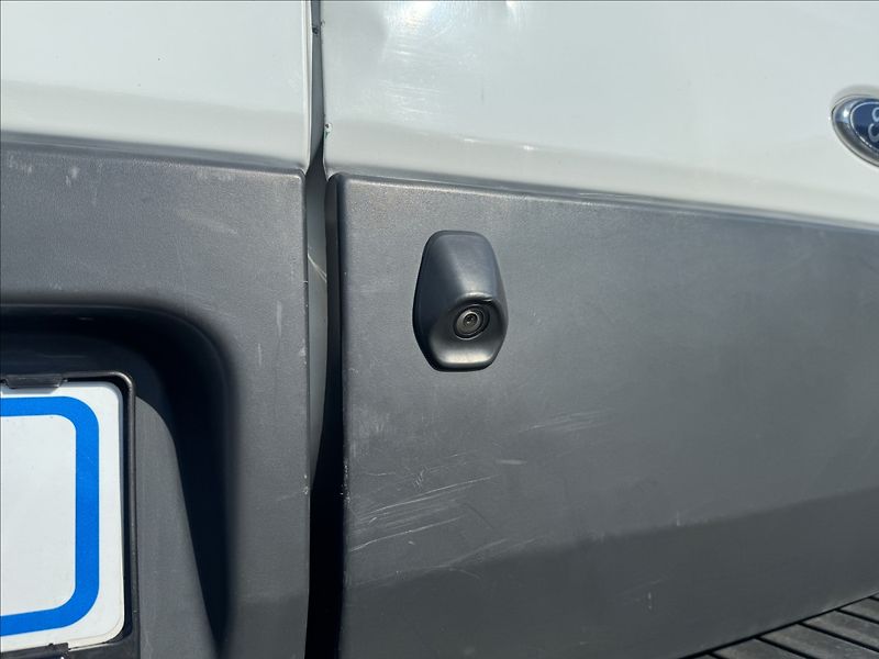 Ford Transit 2,0 125kW DPH LED KLIMA KAMERA - fotka 32 z 36