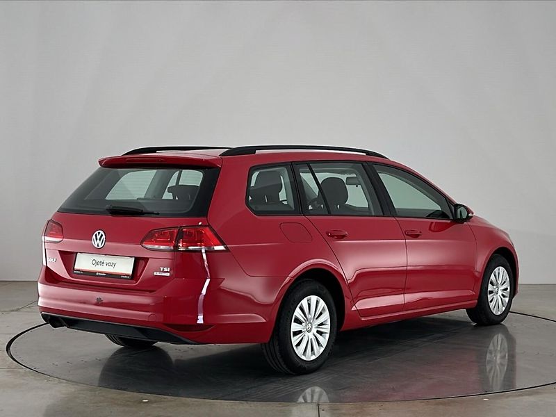 Volkswagen Golf Trendline - fotka 2 z 28