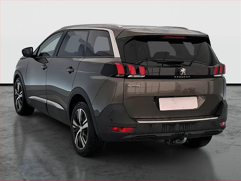 Peugeot 5008 (2019) PureTech 180, Automat, 7 míst - fotka 4 z 18